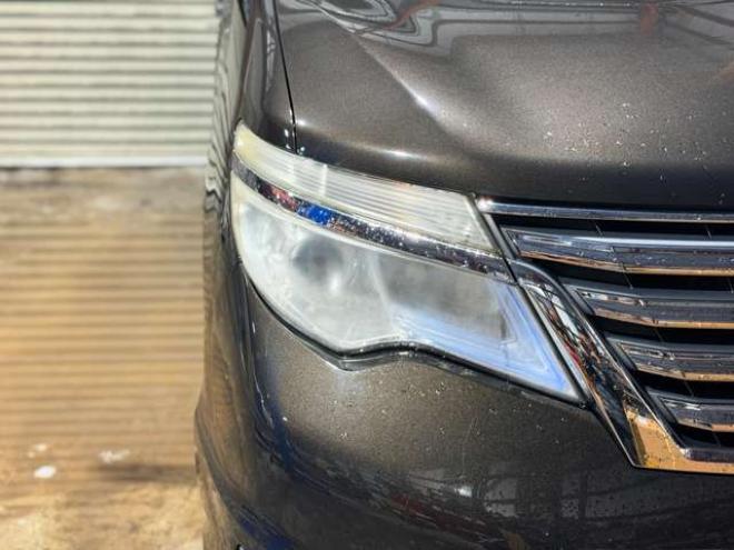 セレナ2.0 ハイウェイスター 4WD　防錆塗装4WDTVナビ 2000