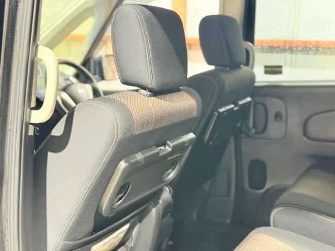 セレナ2.0 ハイウェイスター 4WD　防錆塗装4WDTVナビ 2000