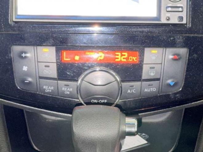 セレナ2.0 ハイウェイスター 4WD　防錆塗装4WDTVナビ 2000