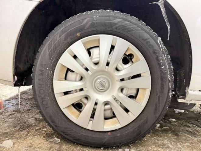 セレナ2.0 20X 4WD　防錆塗装4WDラジオナビETC 2000