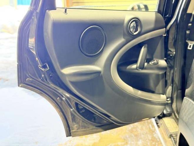 ミニクロスオーバー クーパー D オール4 4WD　防錆塗装4WDディーゼルキーレスETC 正規輸入車 2000