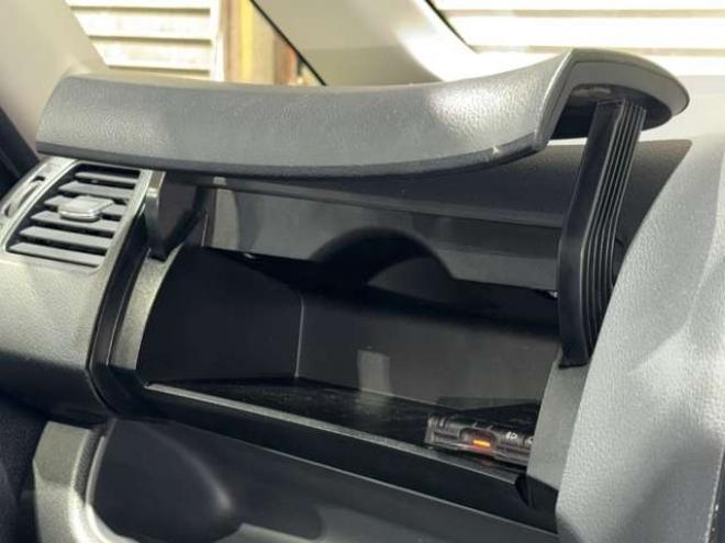 セレナ2.0 20X 4WD　防錆塗装4WDTVナビBカメETCエンスタ 2000