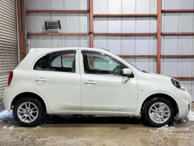 マーチ1.2 X FOUR 4WD　防錆塗装4WDドラレコナビスマキー 1200