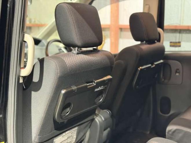 セレナ2.0 ハイウェイスター Vセレクション 4WD　防錆塗装4WDTVナビBカメETC後席モニタ夏冬タイヤ 2000