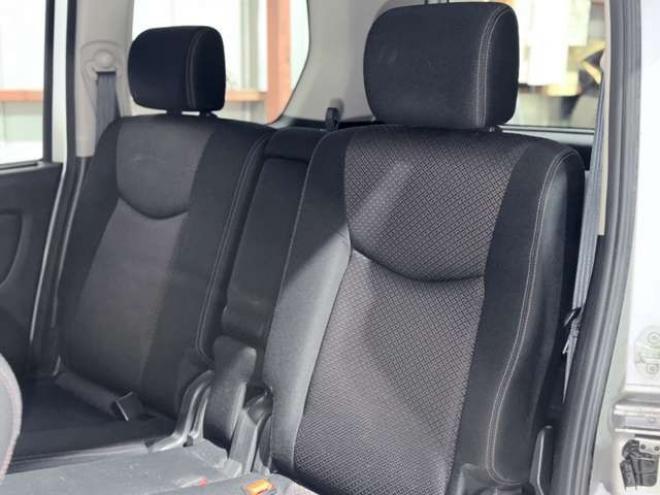 セレナ2.0 ハイウェイスター 4WD　防錆塗装4WDTVナビBカメ 2000