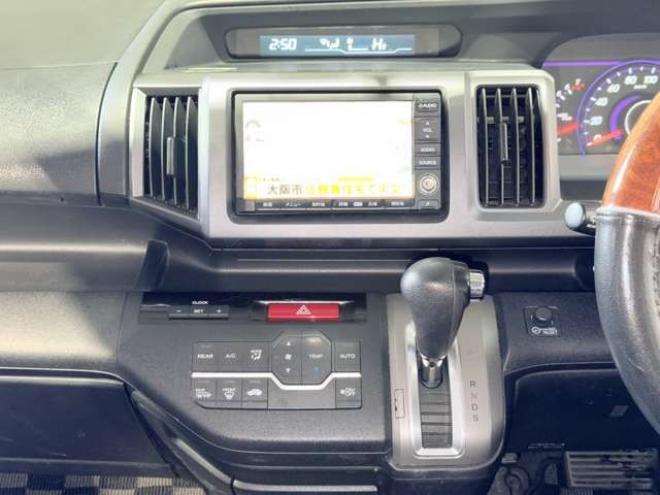 ステップワゴン2.0 スパーダ S 4WD　防錆塗装4WDドラレコTVナビBカメ 2000