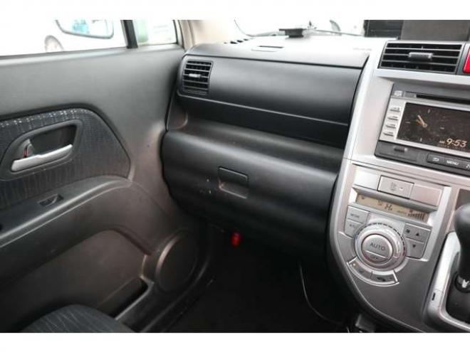 ゼストスパーク W ターボ 4WD　ターボ・バックカメラ・スマートキー 660