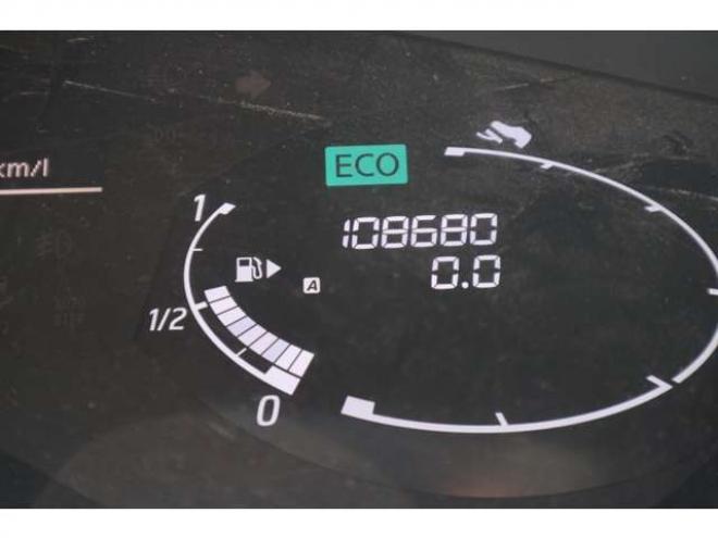 セレナ2.0 ハイウェイスター 4WD　バックカメラ・スマートキー・R8/7月 2000