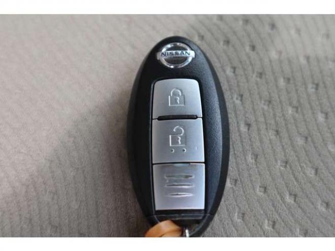 ムラーノ2.5 250XL FOUR 4WD　ナビ・TV・バックカメラ・スマートキー・6.5万k 2500