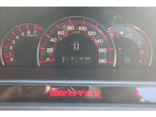 オデッセイ2.4 アブソルート 4WD　ナビ・TV・バックカメラ・キーレス 2400