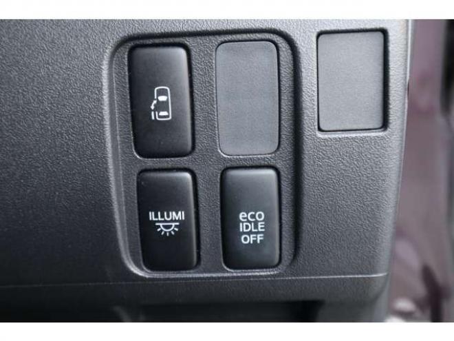 タントカスタム RS 4WD　アイドリングストップ・ナビ・TV・左パワースライドドア・ターボ・Tチェーン式 660