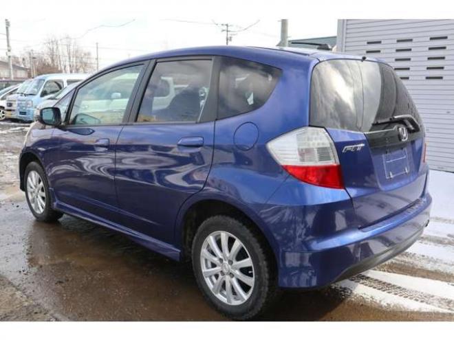 フィット1.5 RS 4WD　7.6万キロ・ナビ・TV・バックカメラ・キーレス 1500