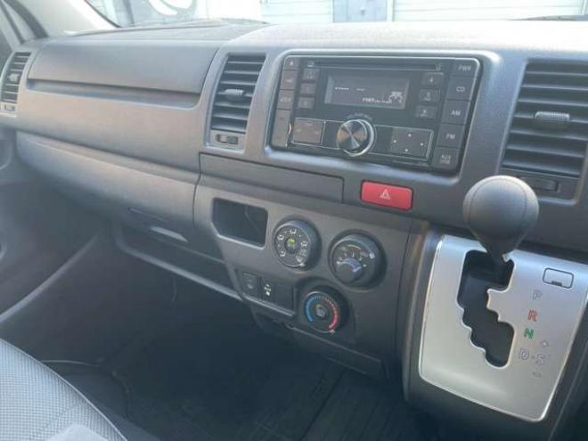 ハイエースバン2.8 DX ロング ディーゼルターボ 4WD　 2800