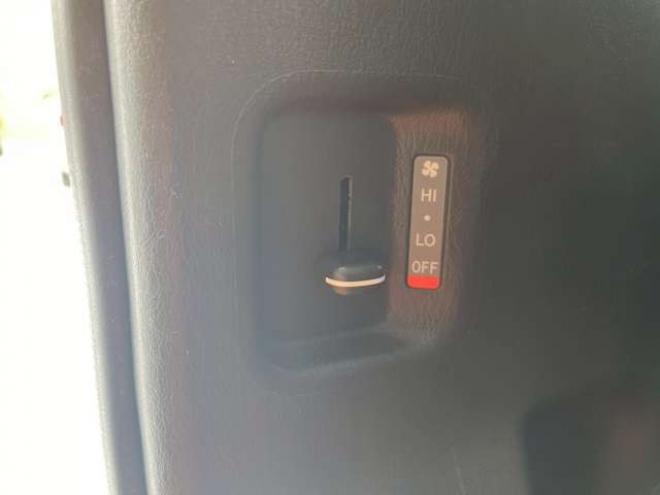 ハイエースコミューター 2.7 DX 4WD　4WD　乗車定員　4+18人　幼児バス　2ナンバー 2700