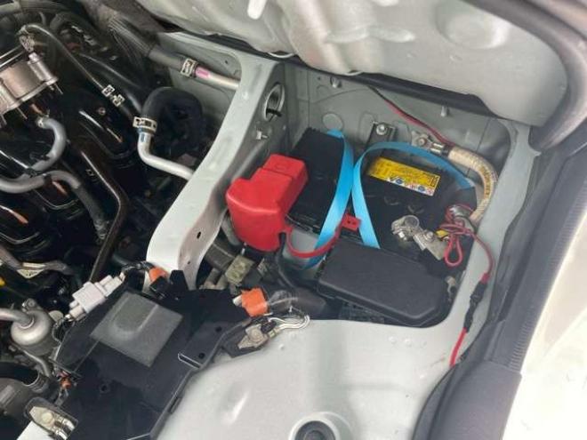 ハイエースコミューター 2.7 DX 4WD　4WD　乗車定員　4+18人　幼児バス　2ナンバー 2700