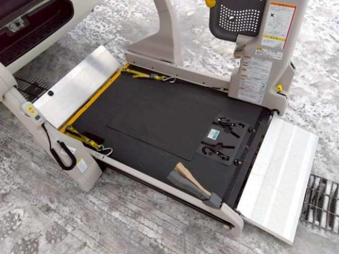 ハイエースバン2.8 ウェルキャブ ASタイプ ロング ディーゼルターボ 4WD　 福祉車両 2800