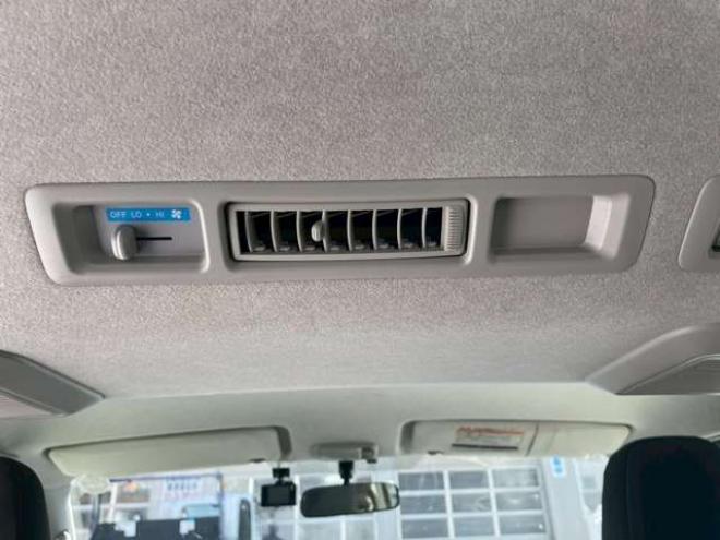 ハイエースバン2.8 DX ロング ディーゼルターボ 4WD　 2800