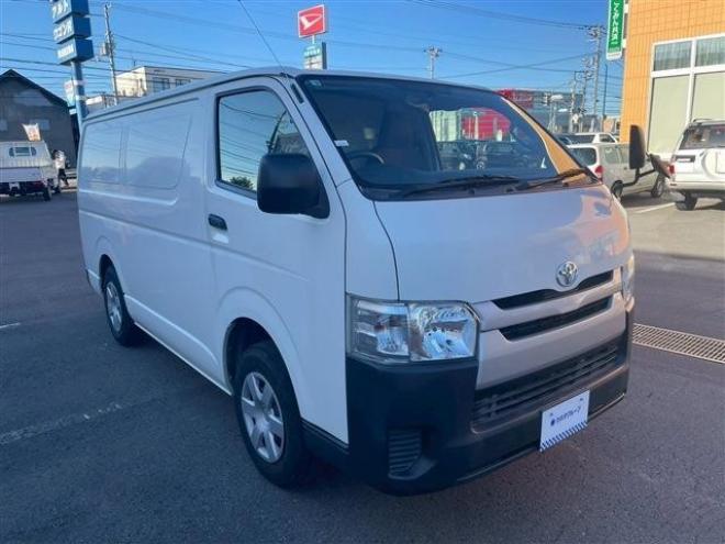 ハイエースバン3.0 低温冷凍バン ロング ディーゼルターボ 4WD　 3000