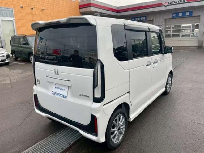 N-BOXカスタム 660 4WD　 660