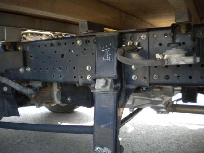 エルフ平ボディ　2PG-NPS88AR　 4WD 2990