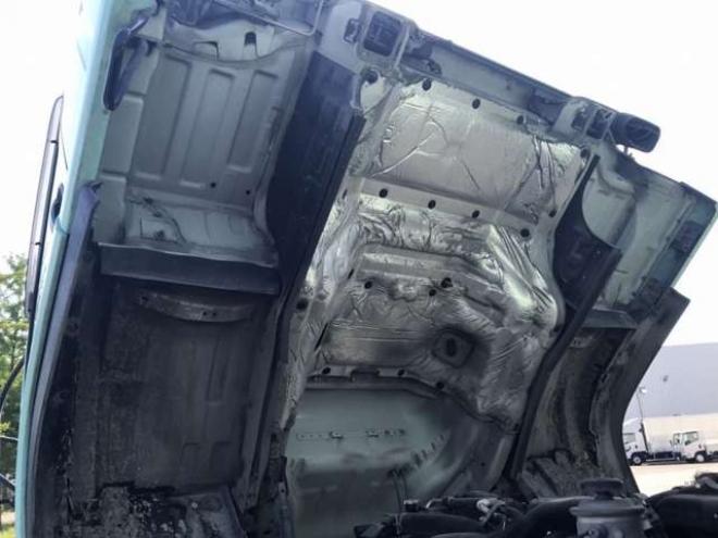 フォワード強力吸引車　2RG-FTR90U2 兼松　 2WD 5190