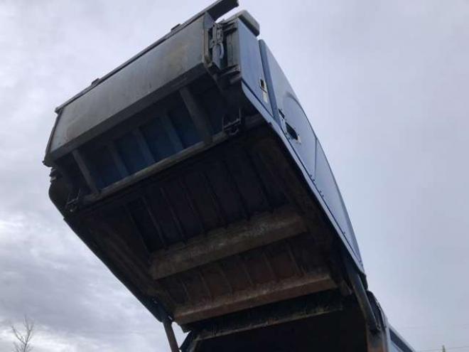 レンジャー塵芥車　QKG-FJ7JGAA 新明和工業　 2WD 6400