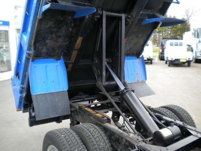 エルフダンプ　TKG-NKS85AD 新明和工業　 4WD 2990