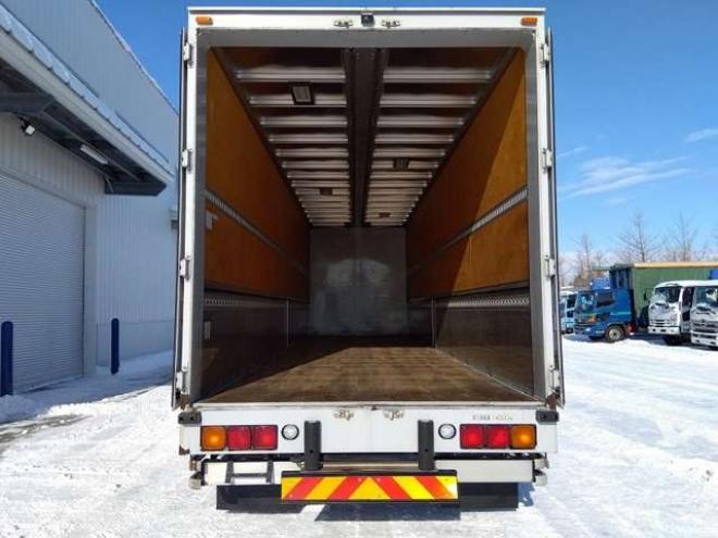 ギガウイング　QKG-CYJ77B 日本フルハーフ　 2WD 9830