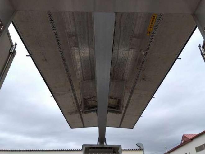 ギガ冷凍ウイング　QKG-CYJ77B 日本フルハーフ　 2WD 9830