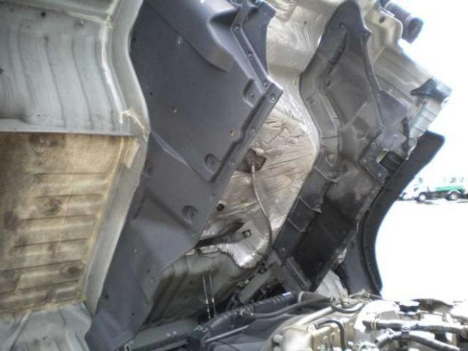 レンジャー平ボディ　TKG-FD7JLAA　 2WD 6400