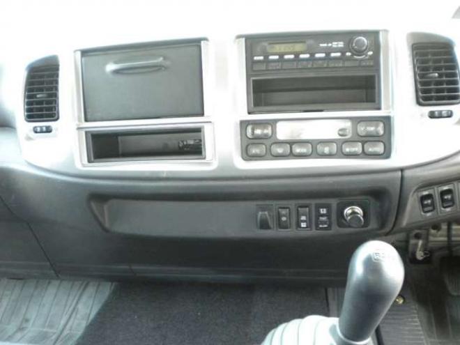 レンジャー平ボディ　TKG-FD7JLAA　 2WD 6400