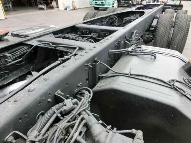 ギガキャブ付シャーシ QKG-CYZ77AM　 2WD 9830