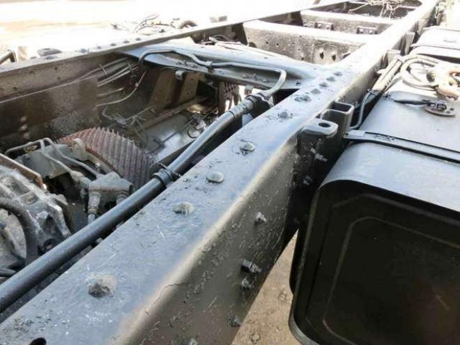 ギガキャブ付シャーシ　PDG-CYY77V8　 2WD 9830