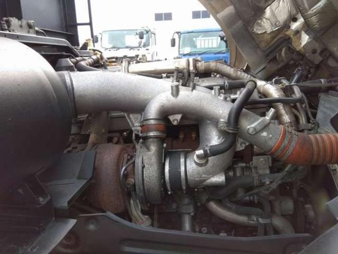 ギガ平ボディ(原木運搬車)　PDG-CYZ52V8　 2WD 15680