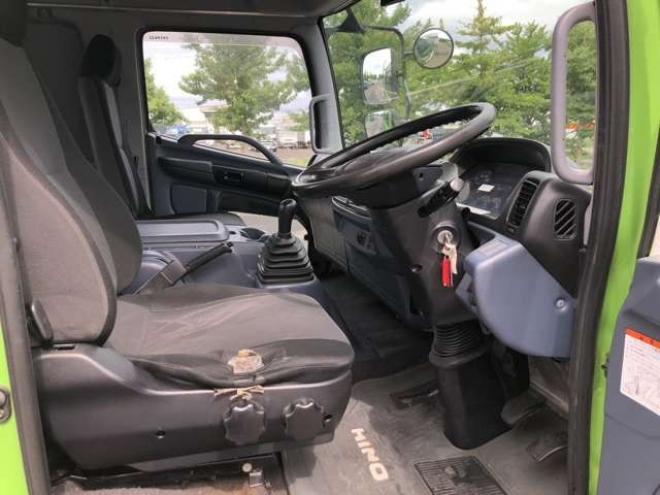 レンジャーコンテナ専用車　ADG-FE7JGWA　 2WD 6400