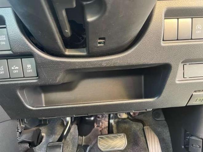 スペーシアカスタム ハイブリッド XSターボ 4WD　1年走行距離無制限保証/Bluetooth/ナビ・フルセグTV/全方位カメラ/両側パワースライドドア/エンジンスターター/ETC/コーナーセンサー/シートヒーター/ミラーヒーター/夏冬タイヤ付き/ワンオーナー/修復歴無し 660