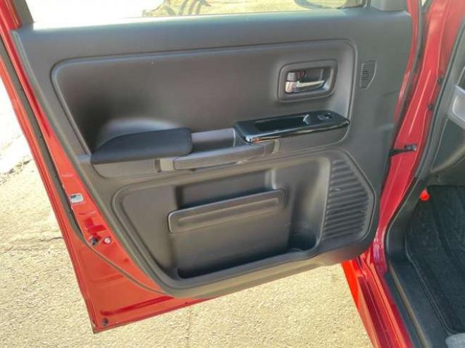 スペーシアカスタム ハイブリッド XSターボ 4WD　1年走行距離無制限保証/Bluetooth/ナビ・フルセグTV/全方位カメラ/両側パワースライドドア/エンジンスターター/ETC/コーナーセンサー/シートヒーター/ミラーヒーター/夏冬タイヤ付き/ワンオーナー/修復歴無し 660