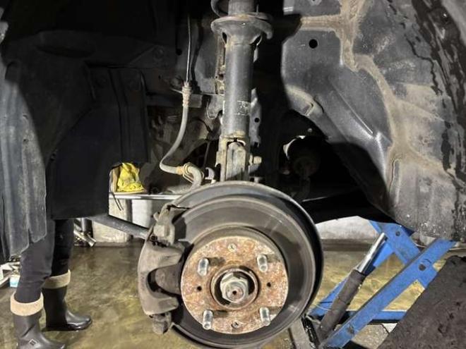 ライフC トピック 4WD　検8年10月・市内コ・ミ・コ・ミ 660