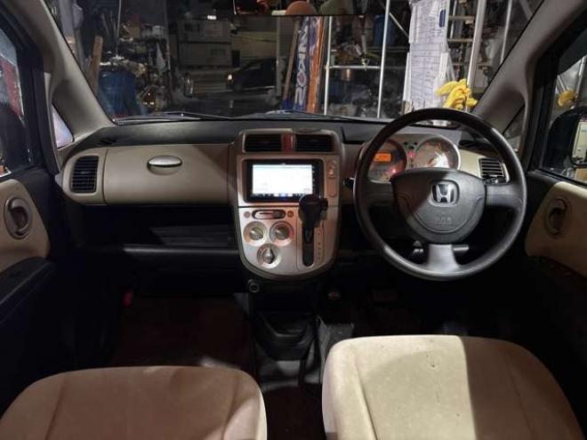 ライフC トピック 4WD　検8年10月・市内コ・ミ・コ・ミ 660