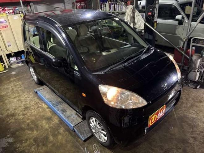 ライフC トピック 4WD　検8年10月・市内コ・ミ・コ・ミ 660