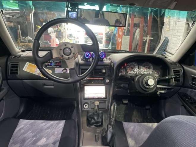 スカイライン2.5 25GT FOUR 4WD　5MT!4WD!検8年12月!市内コ・ミ・コ・ミ 2500