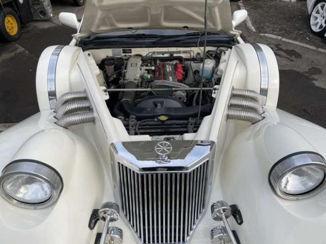 ラセードベースグレード　検)9年5月・市内コ・ミ・コ・ミ 2WD 1800