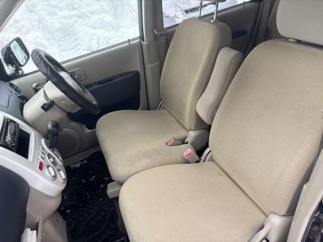 eKワゴンM 4WD　検8年8月・市内コ・ミ・コ・ミ 660