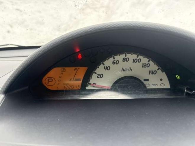 eKワゴンM 4WD　検8年8月・市内コ・ミ・コ・ミ 660