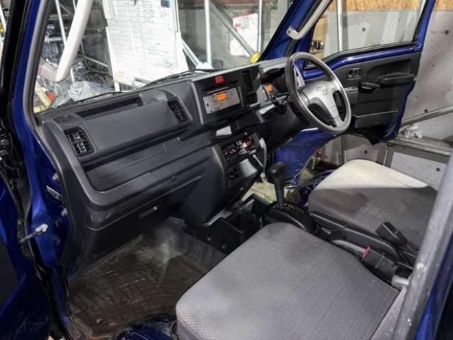 ピクシストラックエクストラ 3方開 4WD　検新規(2年付)市内コ・ミ・コ・ミ 660