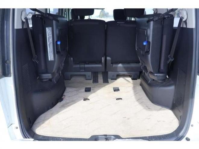 セレナ2.0 ハイウェイスター 4WD　検二年　TV　自社　ローンカノウ 2000