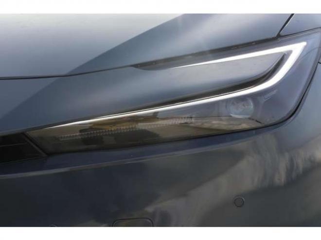 プリウス2.0 G E-Four 4WD　検R9/7　クルコン　バックカメラ　ブラインドスポットモニター　シートヒーター　Pソナーセンサー 2000