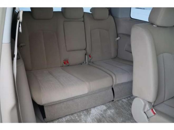 エルグランド2.5 250ハイウェイスター 4WD　検2年　スタッドレス　バックモニター　自社　ローンカノウ 2500