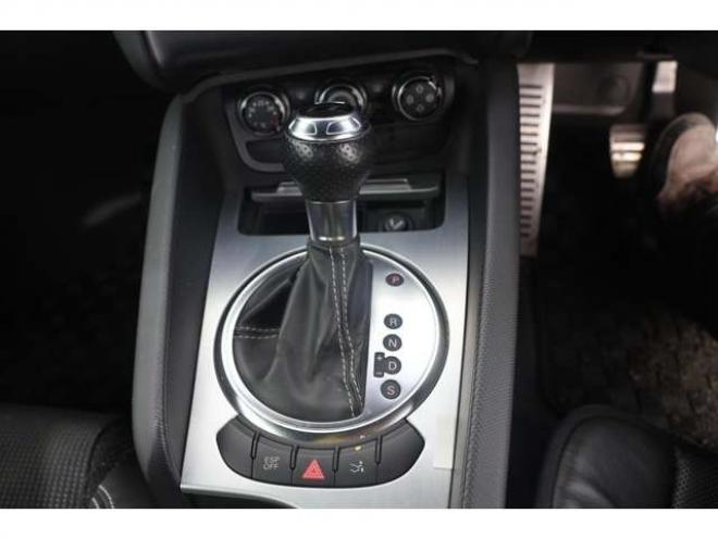 アウディTT クーペ 2.0 TFSI クワトロ Sラインリミテッド 4WD　検R9/9　バックモニター　ハーフレザー　自社　ローンカノウ 正規輸入車 2000