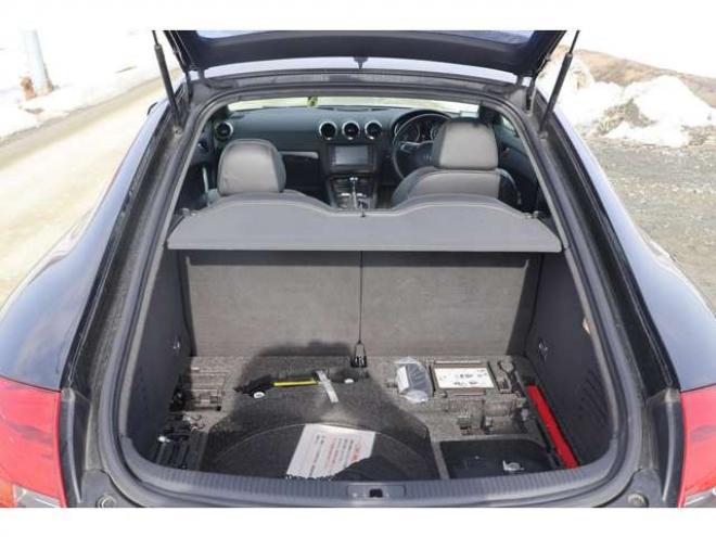 アウディTT クーペ 2.0 TFSI クワトロ Sラインリミテッド 4WD　検R9/9　バックモニター　ハーフレザー　自社　ローンカノウ 正規輸入車 2000